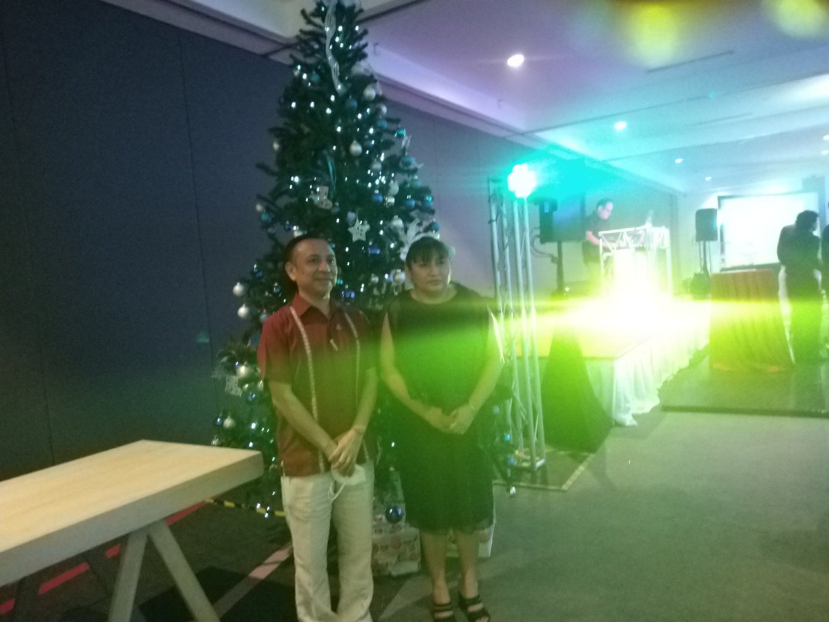 Inician las #Posadas #FelicesFiestasDecembrinas a los compañeros del hermano Colegio de Contadores Públicos de Cancún.  <a href="/COMAPPCancun/">COMAPP</a> <a href="/ConlaCancun/">CONLA Cancun</a> <a href="/freddyjcc/">Javier</a> <a href="/jcltcancun/">Juan Carlos Lechuga</a> <a href="/cleiveryam/">Cleiver Yam Navarro</a> <a href="/OMIE_MUY/">Omar</a> <a href="/SugeyCouoh/">Sugey Vargas Couoh</a> <a href="/DanielaSaucill3/">Daniela Saucillo</a> <a href="/IngridPuc/">Geraldynn *-*</a> <a href="/vas_castillo/">vas castillo</a> <a href="/_MariaRangel14/">Maria Rangel</a> <a href="/Marafer80631146/">Mafer Guerra</a>