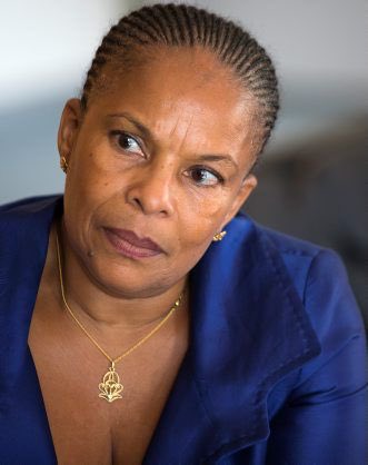 Bryan_brto's tweet photo. C'est pas elle qui milite pour l'indépendance de la Guyane, hors de la France !? #taubira https://t.co/kMzmJpXJoP