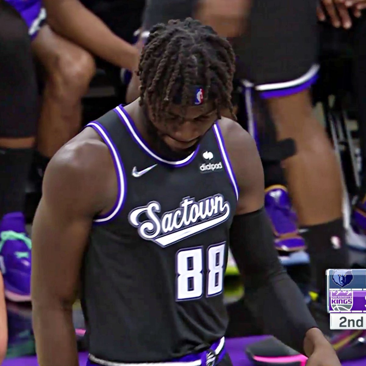 NEEMIAS QUETA ESTREIA-SE NA NBA!