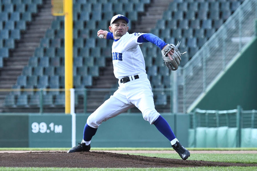 イチロー氏が魂の１７Ｋ完封、足つるも続投　女子高校野球選抜に１４７球、最速１３５キロ