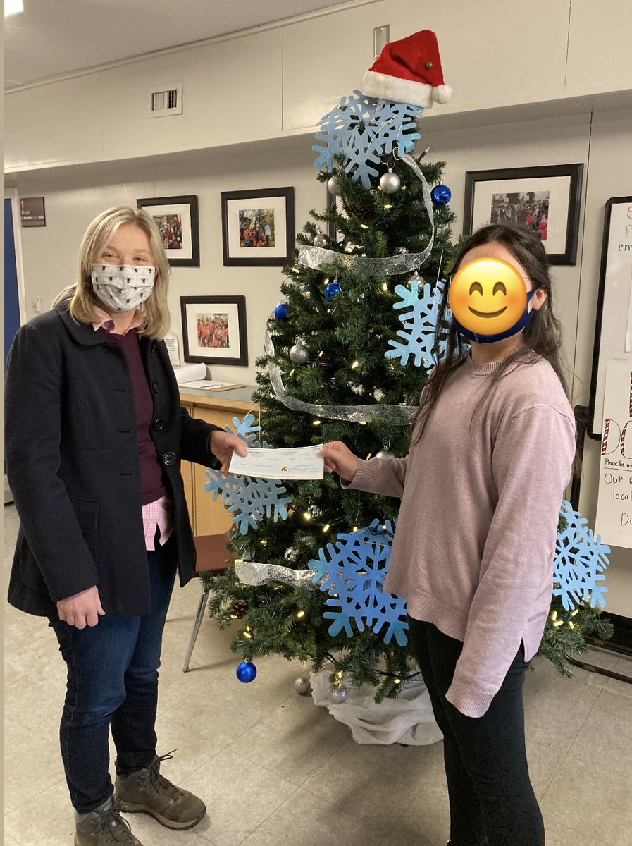 lochdaleSD41's tweet photo. Wow Lochdale! Thanks to your incredible generosity &amp; support, we raised $2000 for @BurnabyHomeless and #BurnabyChristmasBureau! Wishing you all  #HappyHolidays and a restful #WinterBreak https://t.co/pzdFBZnjEY