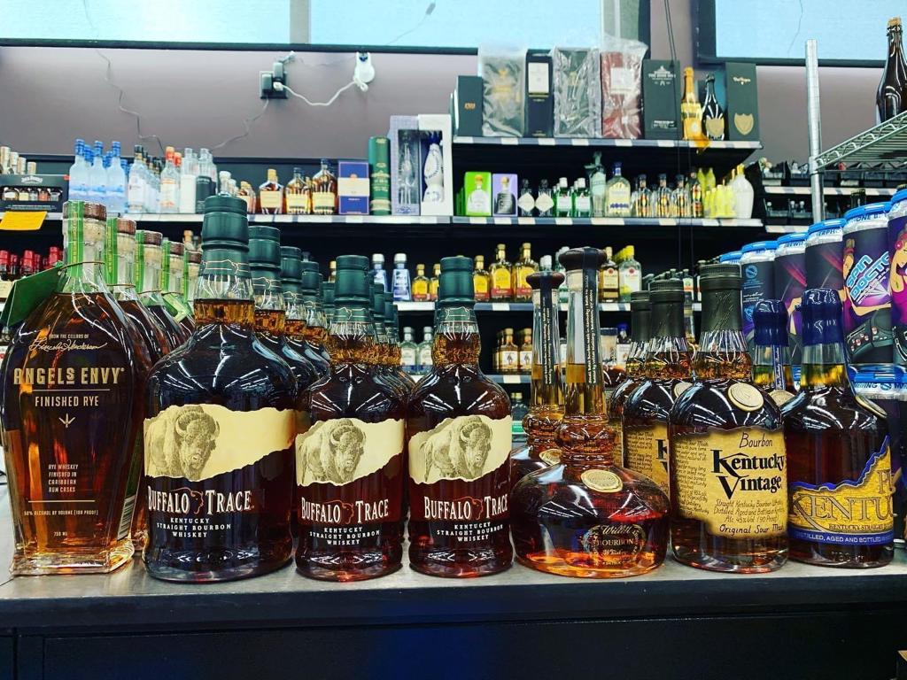 BourbonStore's tweet photo. https://t.co/kuHaLfZaaL