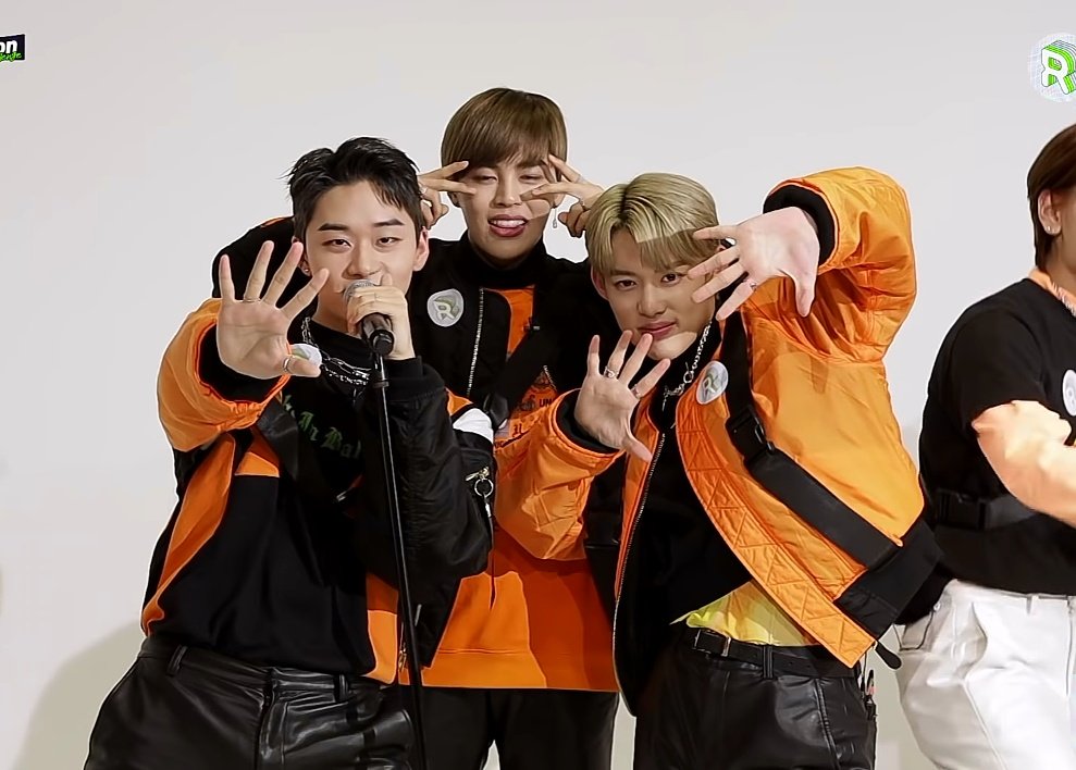 _Bri_Sakura's tweet photo. -Los equipos y sus poses todas chidas 😎

(Okey pero el equipo de On, Leo y Kevin me representa BSBSJSJS) https://t.co/eTYi4NgbTU