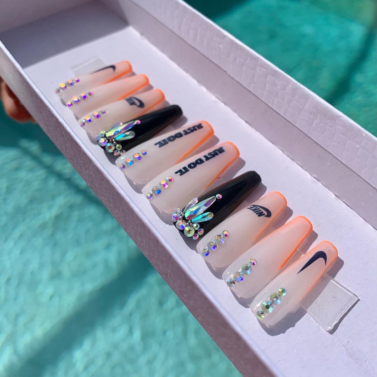vbb_nails's tweet photo. Check out this gorgeous Nike Set! Handmade Press-on nails💜 https://t.co/NktV6H9ce1 #pressonnails https://t.co/LZkmuX8nP0