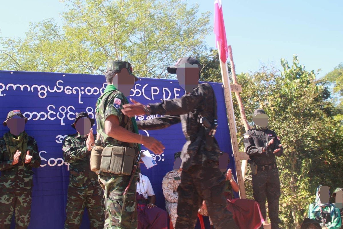 LeongWaiKitCNA's tweet photo. .@NUGMyanmar holds its 23rd graduation ceremony of people’s defence force, southern command 

Photo: D-Day Channel

Earlier, NUG said it’s stepping up its revolution, urging people to be alert and to stock up on food, aid https://t.co/HKY4scptUx
