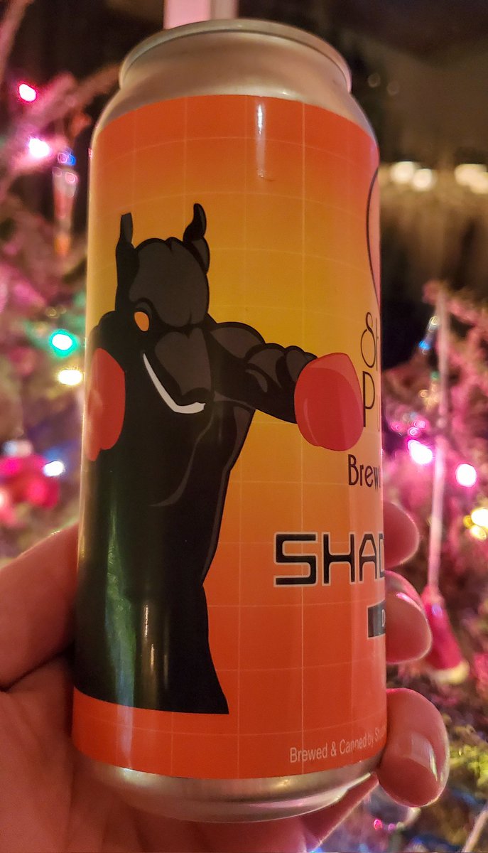 slyweazal's tweet photo. Suspiciously furry beer night
#shadowbrew https://t.co/n1qrkwP8Ug