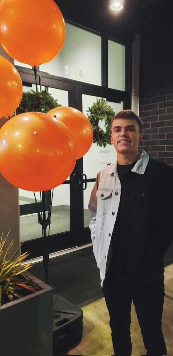 22🎂