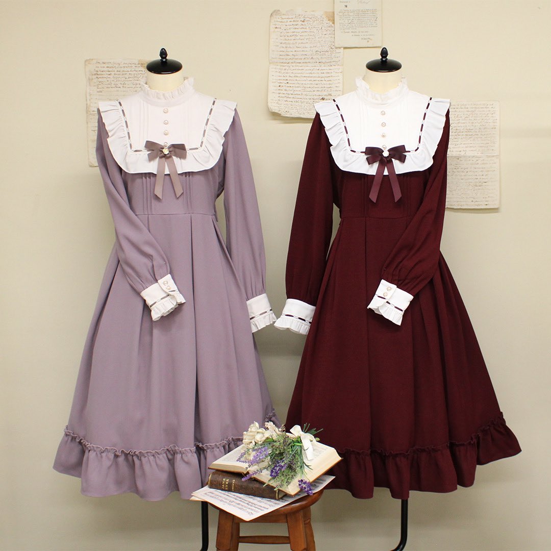 アマベル Antique Chic スクエアヨークワンピース　モカピンク アマベル Antique Chic スクエアヨークワンピース モカピンク - メルカリ