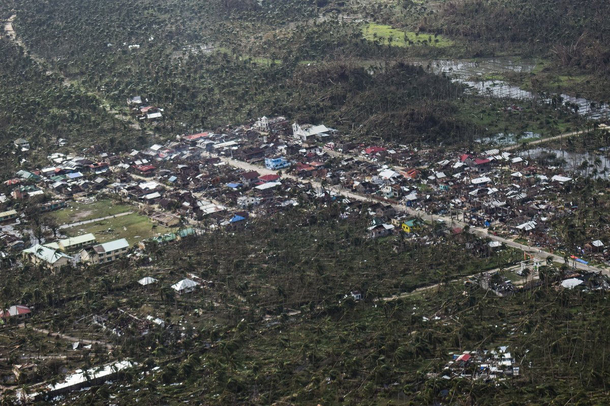 LocalSEO_JESSEO's tweet image. Brgy. Alegria #Siargao Island Philippines. Currently where my parent lives have no phone signal, no electricity, and no transportation available. Due to recent typhoon. Photo from #LGUS #SiargaoNeedsHelp #Help