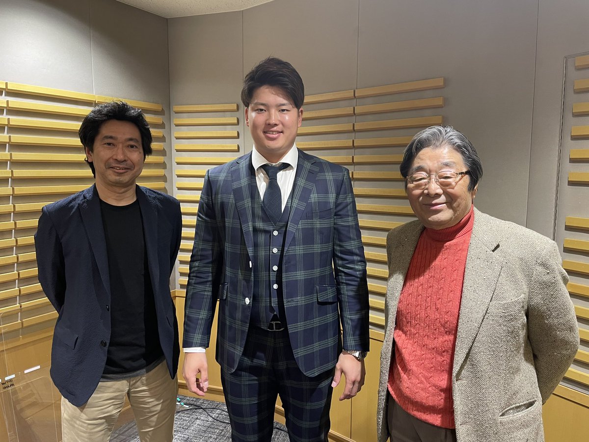 kininaru1242's tweet photo. 今日17:40からのニッポン放送「高嶋ひでたけ・森田耕次のキニナル・サタデー」は「2021キニナルスポーツ舞台裏」✨
18時過ぎには #ヤクルト #村上宗隆 選手が登場❗️そして後半の18:30ごろには空手女子形の #清水希容 選手も登場です🥋
#キニナルサタデー https://t.co/1FqQpo21K9