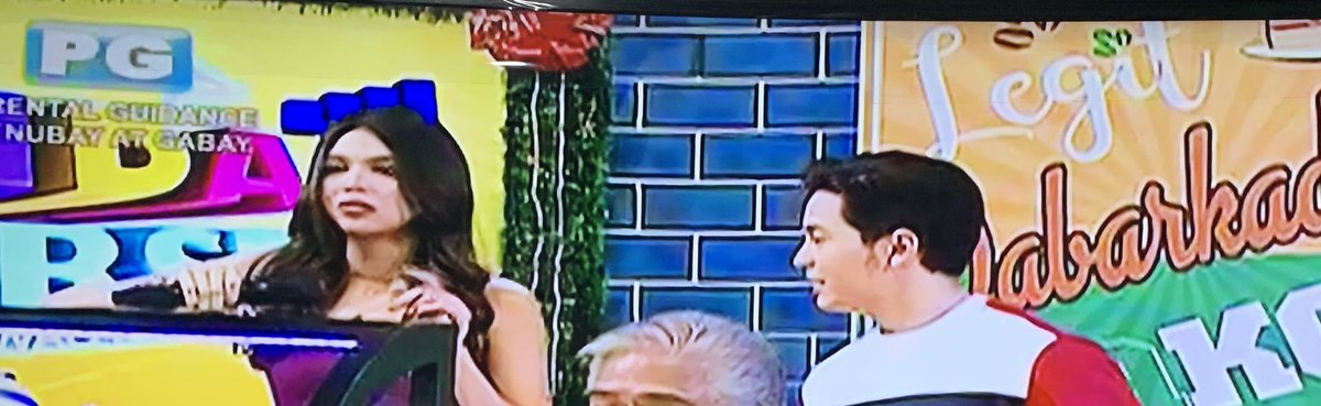 ang rupok ko pa din pala talaga sa inyong dalawa 🥰

 #ALDUBatADNGladTidings
