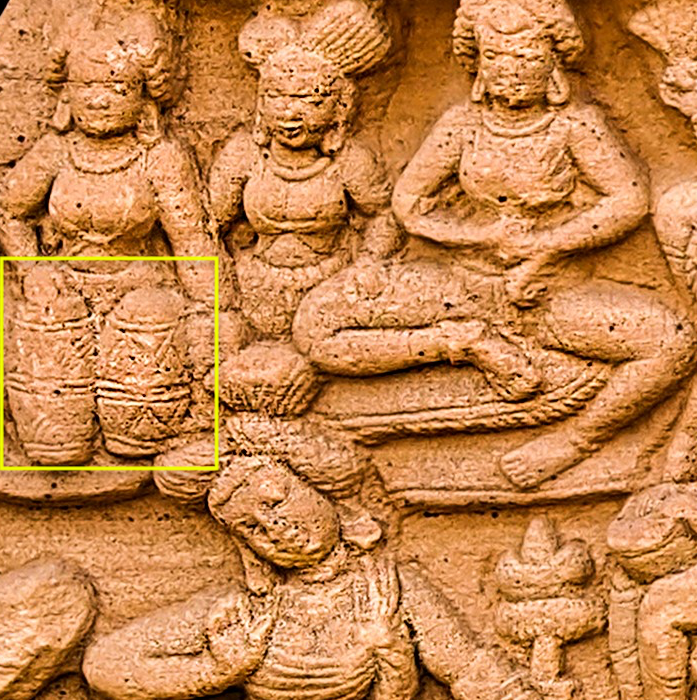 MumukshuSavitri's tweet photo. This Gupta Era sculpture (300 AD) from Vishnu Mandir at Pawaya (Padmavati) MP, clearly shows a Tabla in the Sangit Sabha with women playing instruments like Bansuri, Saptatantri Veena, Dafli, etc. Yet we are taught that Sufi Amir Khusru of Khalji's court invented Tabla in 1738 ! https://t.co/C0UpVF0bVH