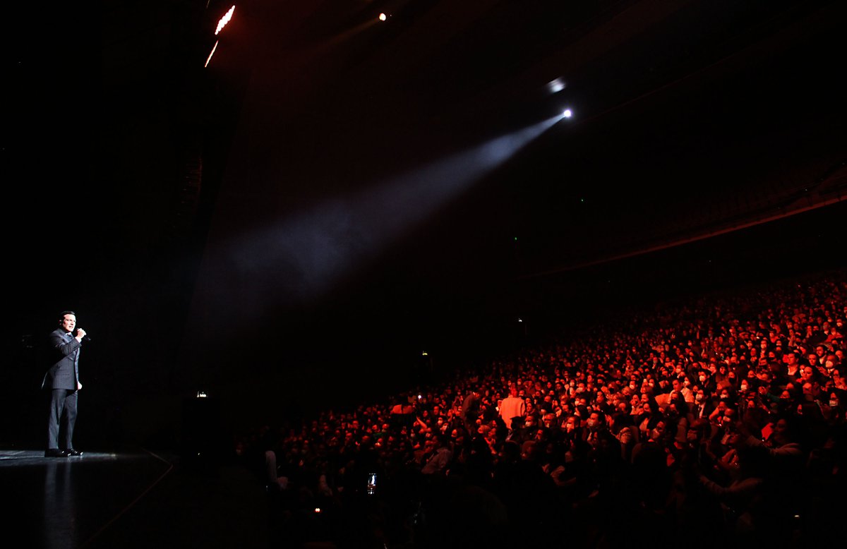 photolivemusic's tweet photo. @DBoaventuraReal En uno de los mejores conciertos en @AuditorioMetPue #Puebla @ErikaDiazFlo @RayZubiri @MariLoliPellon @gfp2099 #DanielBoaventura @ManoloFrausto @patoaguilar73 @misraim_alvarez #AuditorioMetropolitano https://t.co/gx0T5h9sfB