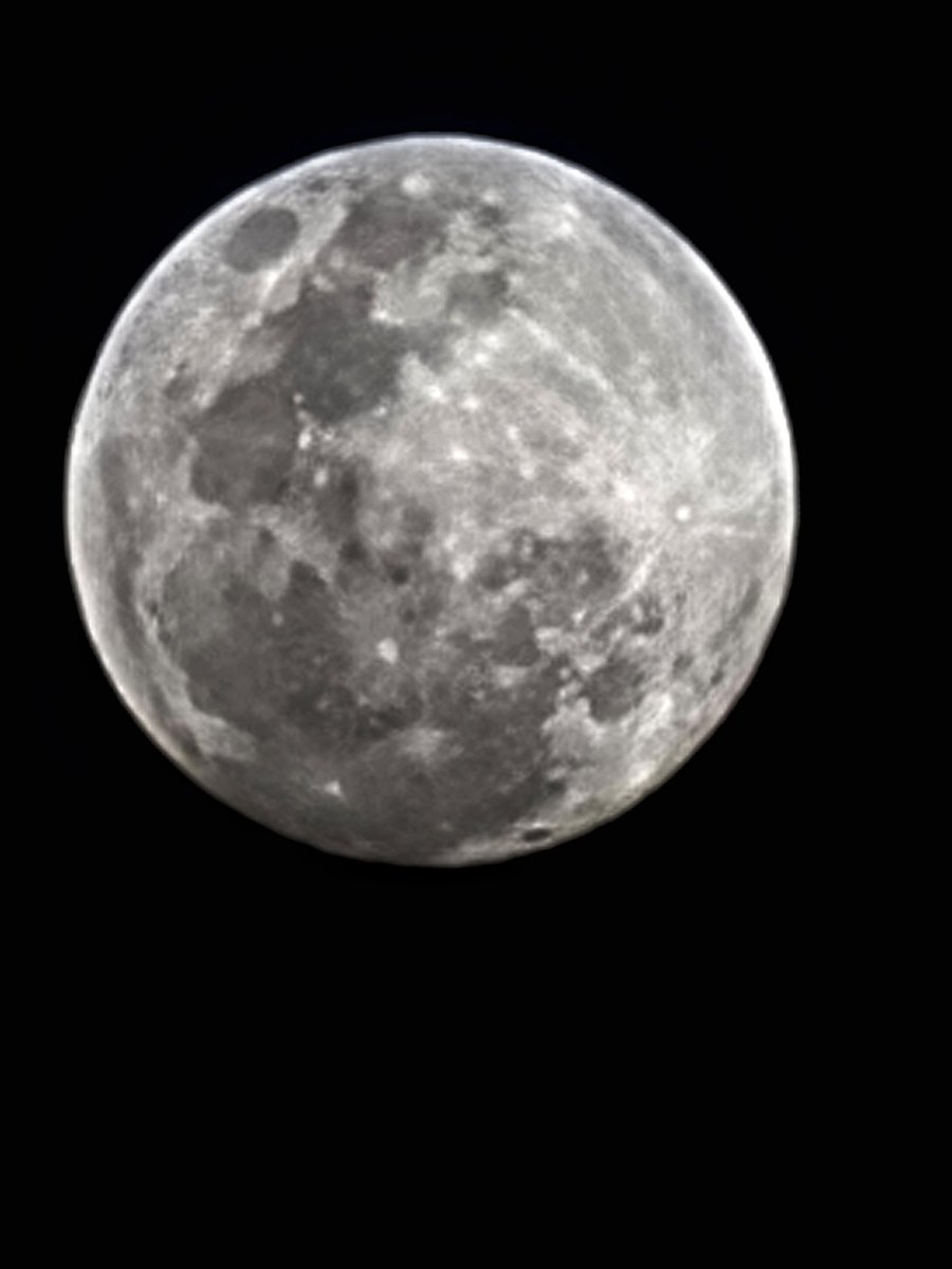 innovafilms's tweet photo. @michaellengyel @TB_James69 @UniverseIce My view from Colombia! https://t.co/gAqEnmyB0D