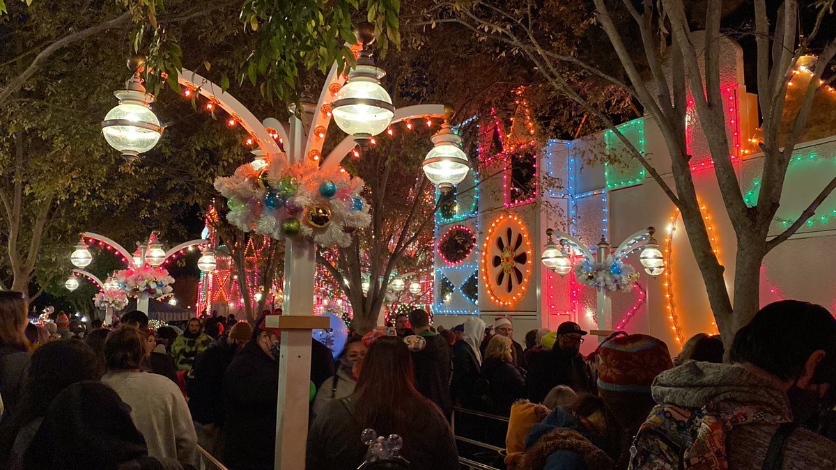 Rsor72's tweet photo. It’s a small world 🎄😊👍 https://t.co/9atoxw7ygt