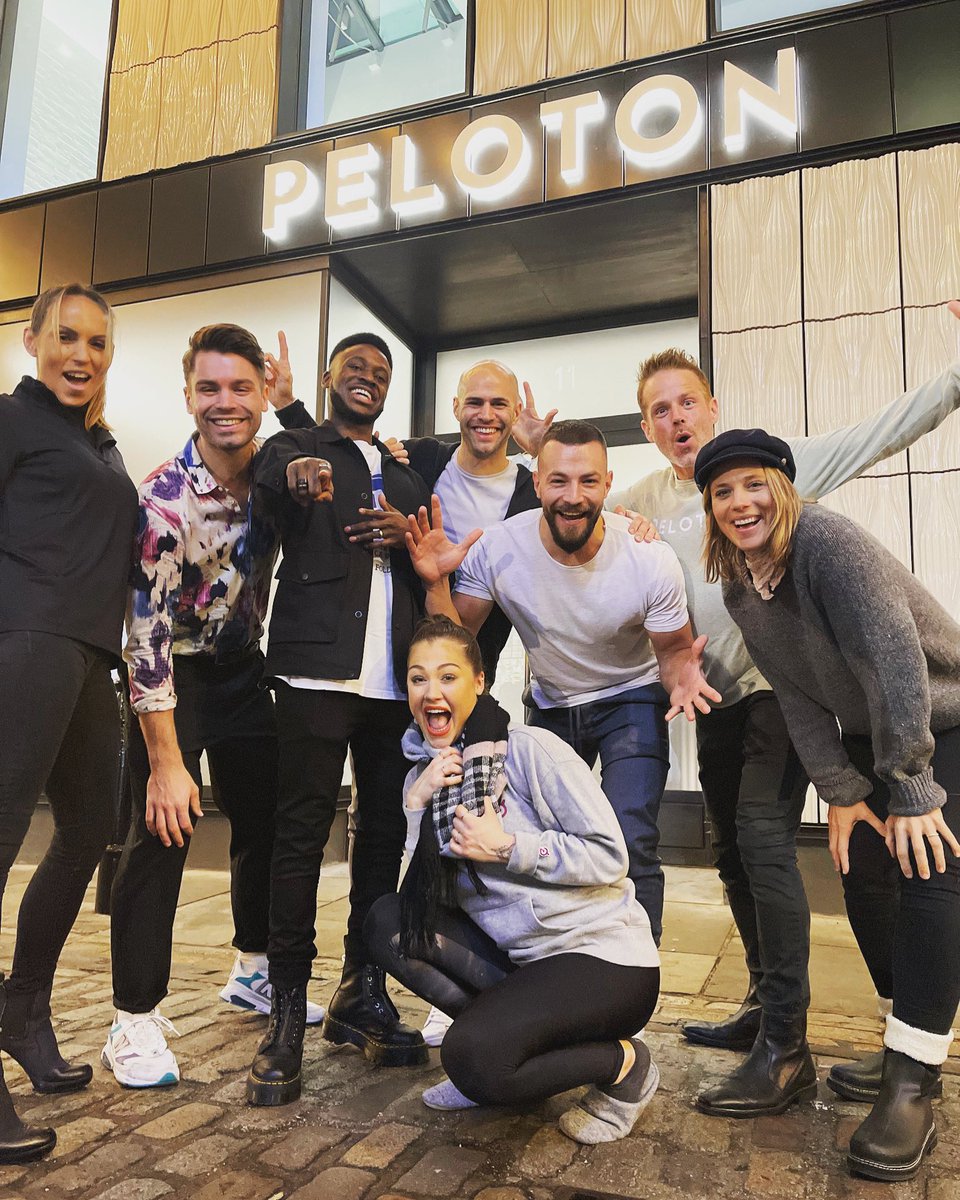 Team Germany 🇩🇪 <a href="/onepeloton/">Peloton</a> 

#TogetherWeGoFar #Peloton #Pelotoncommunity #cycling #instructor #onepeloton #fitnessaddict #Motivation #TeamPartyPeople #PelotonGermany #Pelotoncycle