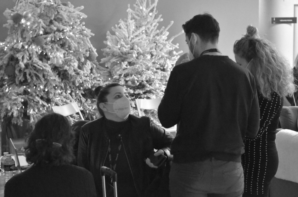 Las mejores imágenes de la delegación española 🇪🇸 en Backstage y zona de delegaciones. #LeviEnsayoFinal

¡Vota a España! jesc.tv