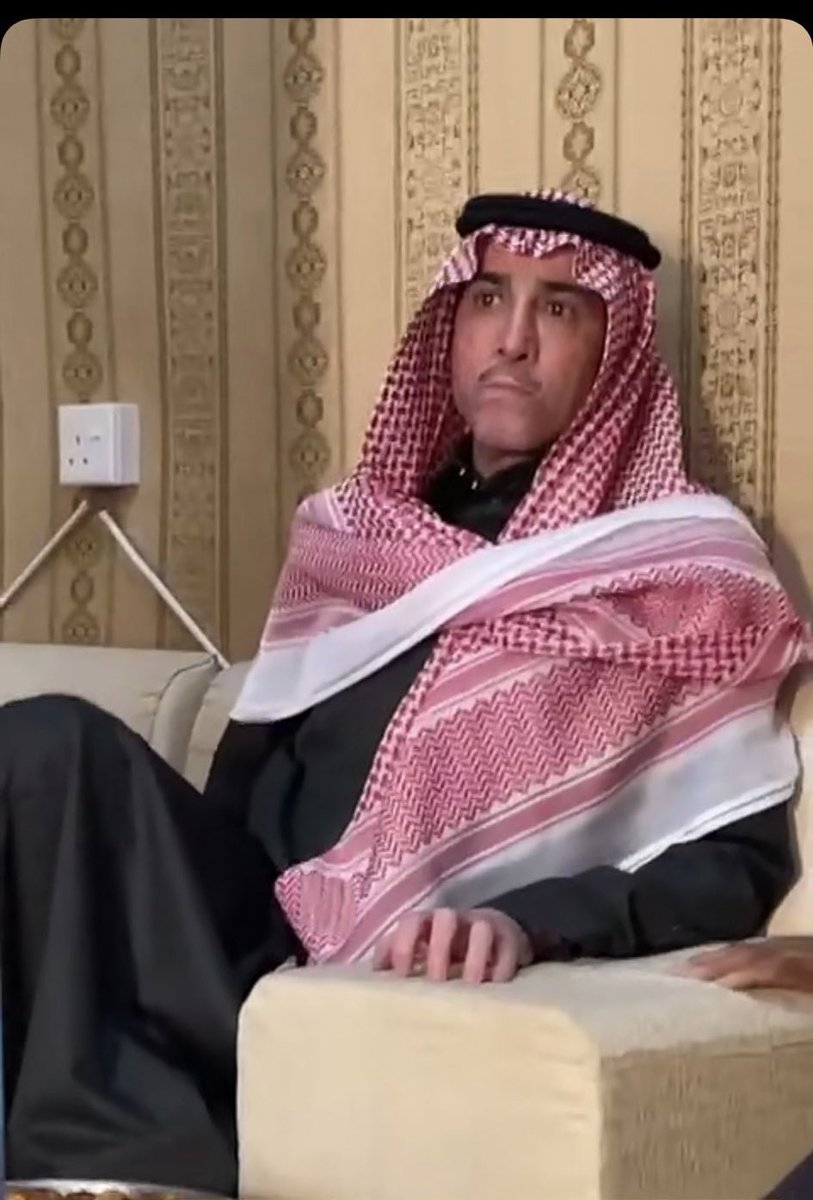 arar_photo's tweet photo. الفنان  فايز المالكي @fayez_malki 
يقدم واجب العزاء في
 #وفاة_محمد_الشمري 
كتب الله اجرك ابو راكان
#عرعر #رفحاء https://t.co/Lyyb7yMnOp