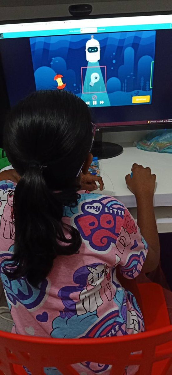 Women in Tech Maldives tweet media