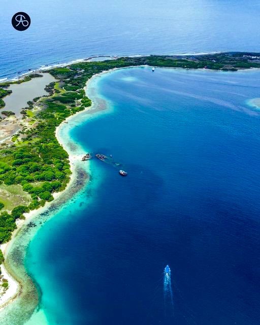 GianlucaCoccon1's tweet photo. Espectacular panorámica 
ISLA LARGA, perteneciente al Parque Nacional San Esteban. 
Puerto Cabello…Edo Carabobo 🇻🇪🇻🇪🇻🇪🇻🇪🇻🇪🇻🇪🇻🇪🇻🇪🇻🇪🇻🇪🇻🇪 https://t.co/MX1QhaPA5U