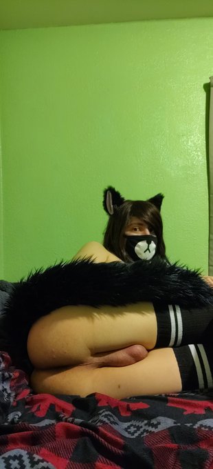 Where would you shoot your cum? ? #horny #HornHub  #nsfw #nsfwtwt #morning #booty #ass #gay #bi #sissy
