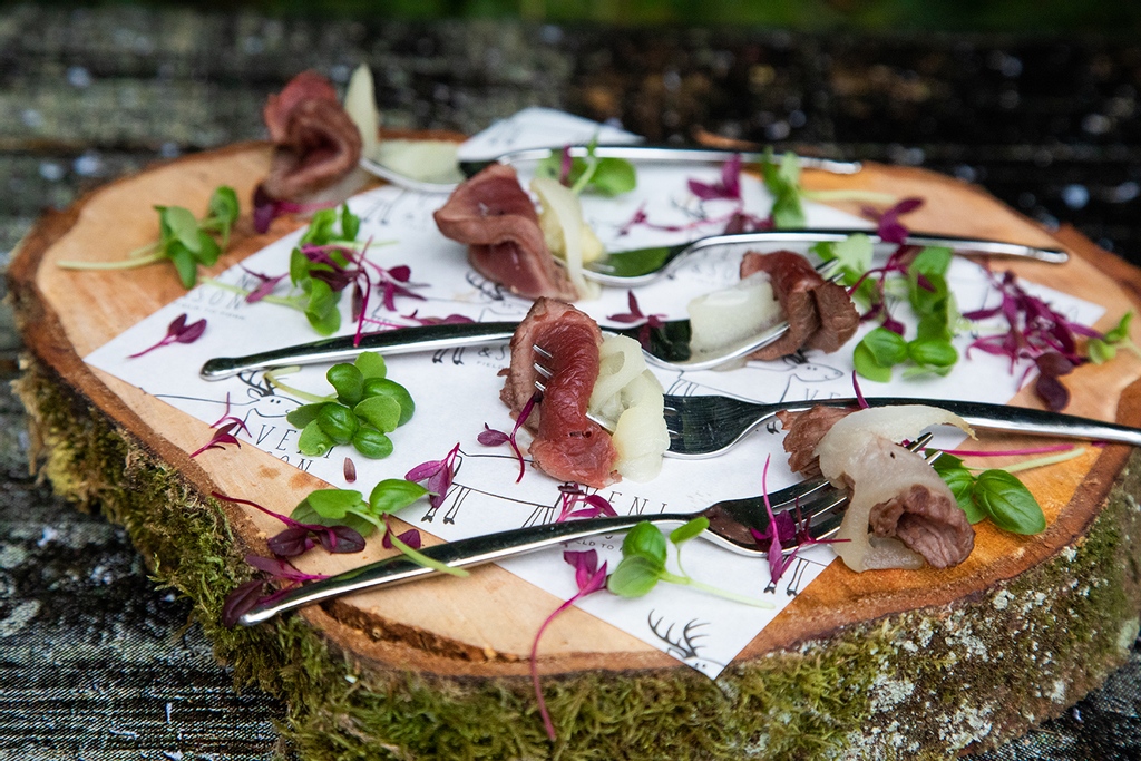 Who loves venison carpaccio??

We LOVE VENISON Carpaccio!!!! 

.

#venisoncarpaccio #venisondish #welovevenison 
#eatmorevenison #venisonisthebest