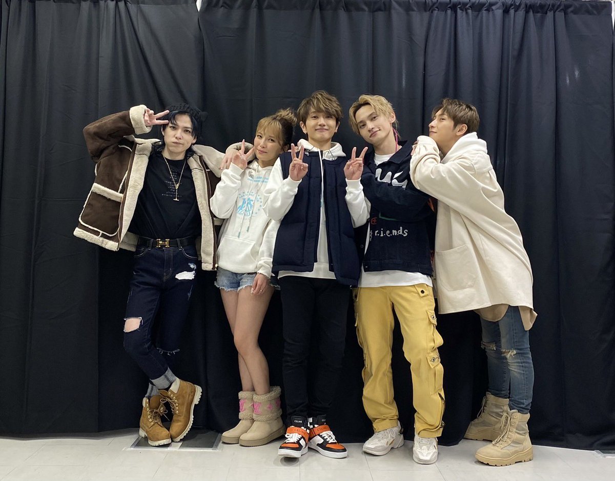 aaa_lovelover's tweet photo. ライブめっちゃ楽しかった！
たかうのがたかうのしてた(語彙力) https://t.co/cubWmiNM4u