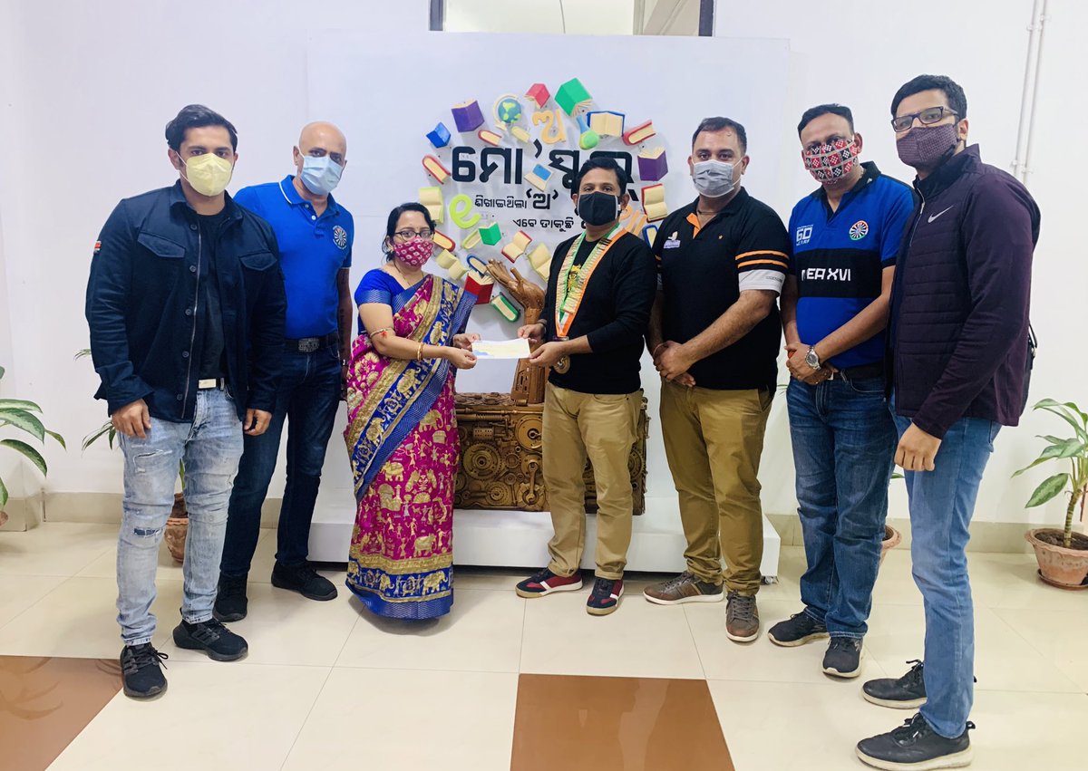 PSSOdisha's tweet photo. Bhubaneswar Round Table 53 has contributed ₹16,11,000 to Mukteswar Primary School, Balisukri, Cuttack towards the latter’s infrastructure development. For the 4th time in a row, the organization has donated for the greater cause of strengthening education. https://t.co/1ibtDeTgkm
