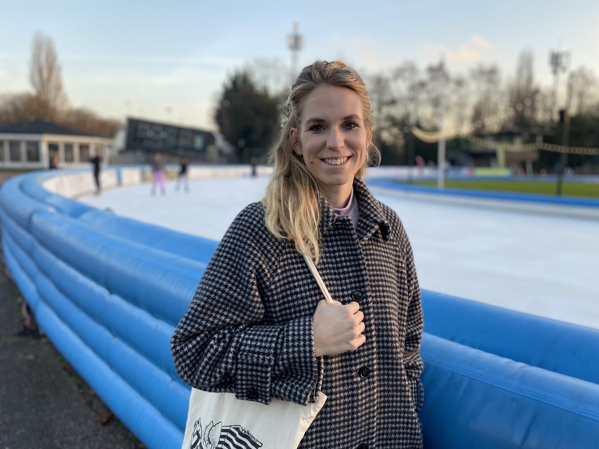 Blijdschap na aankondiging renovatie Jaap Edenbaan: "Blijf hier schaatsen tot ik niet meer kan"
at5.nl/artikelen/2125…