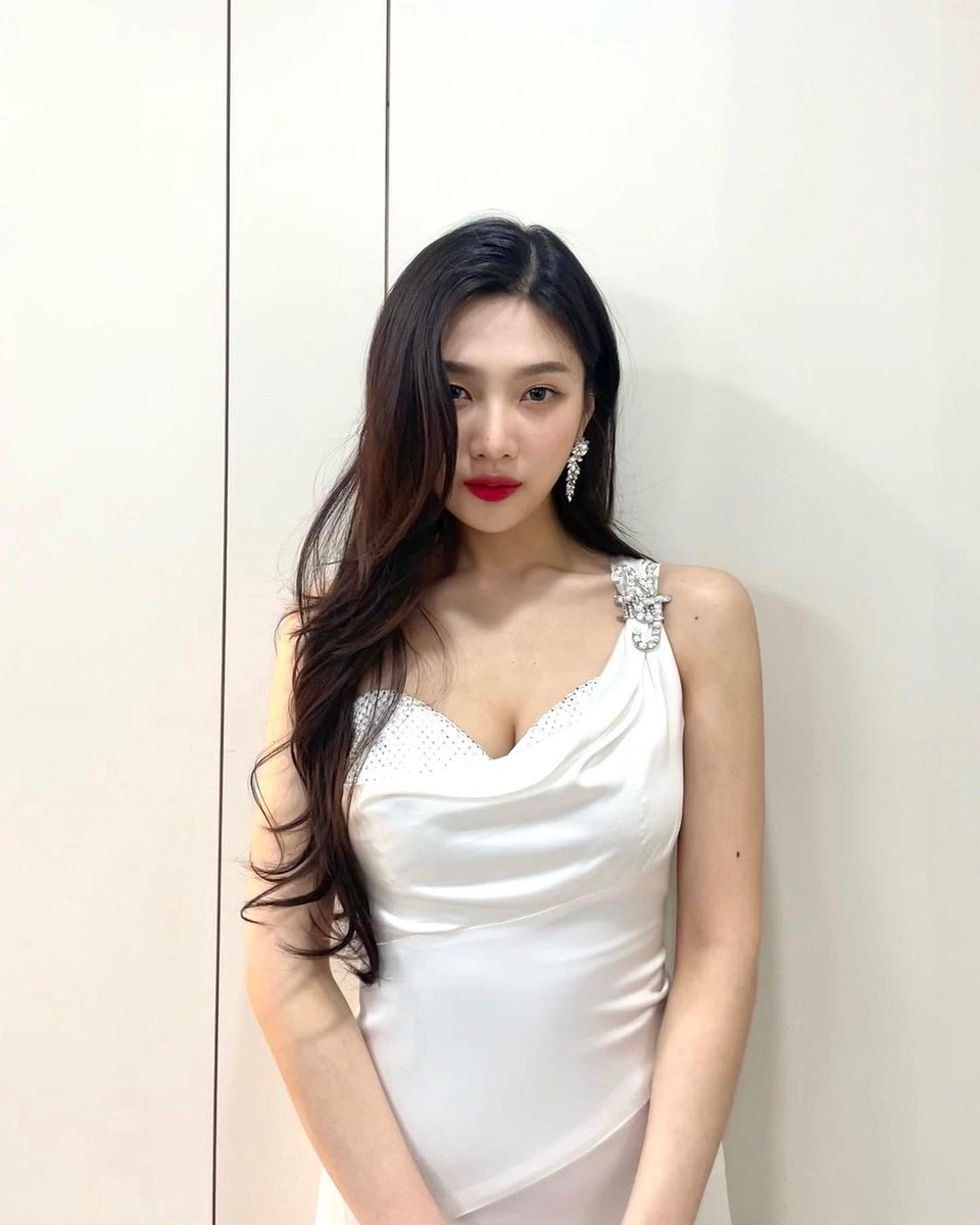 𝑯𝑨𝑵 𝒀𝑬-𝑹𝑰 (@imhanyeri) on Twitter photo 