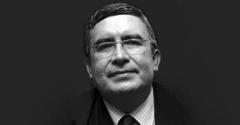 Ankara'daki evinin önünde düzenlenen suikast ile hayatını kaybeden Doç. Dr. Necip Hablemitoğlu'nu saygı, sevgi ve özlemle anıyoruz.