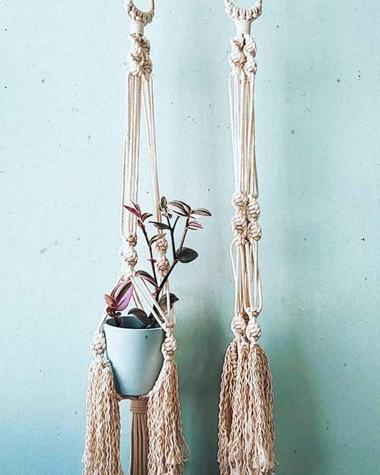 FelipeBass5's tweet photo. @rodrigosepu #Alerta les dejo este hermoso trabajo de macramé hecho 100% a mano! Hay stock navideño por si buscan un regalo original e innovador https://t.co/iIwX9z5O5X https://t.co/EdKehg3wds