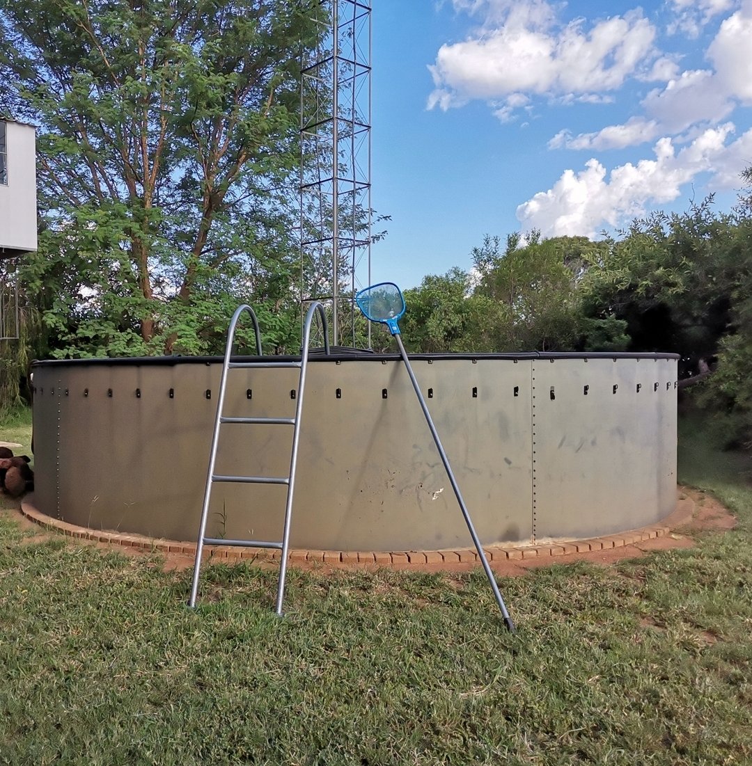 BashumiTanks's tweet photo. Affordable pools for your farm and family 081 8241 292 info@Bashumicc.co.za #samke #sithelo #sbahle #Rsthelly https://t.co/wKoDNbMbX4