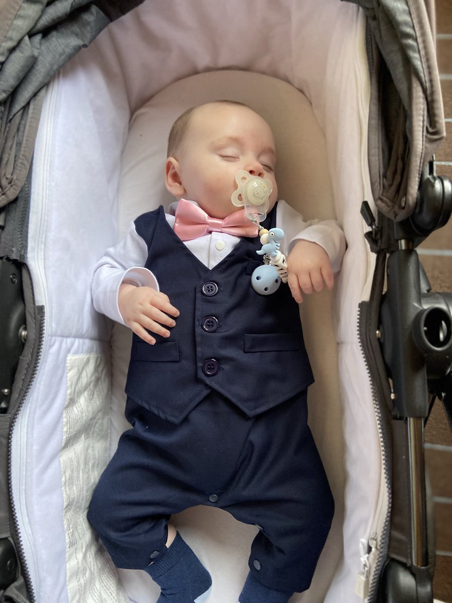 LydiaHulson's tweet photo. 3 weeks since we said I do! 💕 #weddingday #peckfortoncastle https://t.co/hSh7evarpL