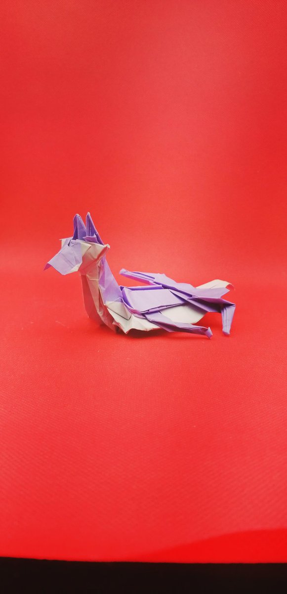 haidewiets's tweet photo. Holiday Red
Festive flat.
Purposedly looking like a swimmingpool floater, i do apologize
To all Pronghorn

Quentin Trollip 

#pronghorn #quentintrollip #purple #fast #gaffelbok #gaffelantiloop
#festive #flat #stander #holidays2021 
#haidewiets  #ZheZhi  #origami 
#h折り紙 #摺紙 https://t.co/QlnmTO06Rb