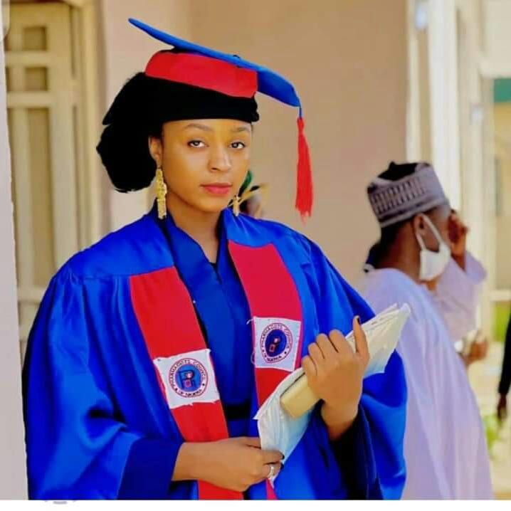 JustAcatalyst's tweet photo. Congratulations to the newly inducted Pharmacy students of Kaduna State University!
17/12/2021

#latestpharmcists

#TheCatascope https://t.co/N2Xd9c6cqQ