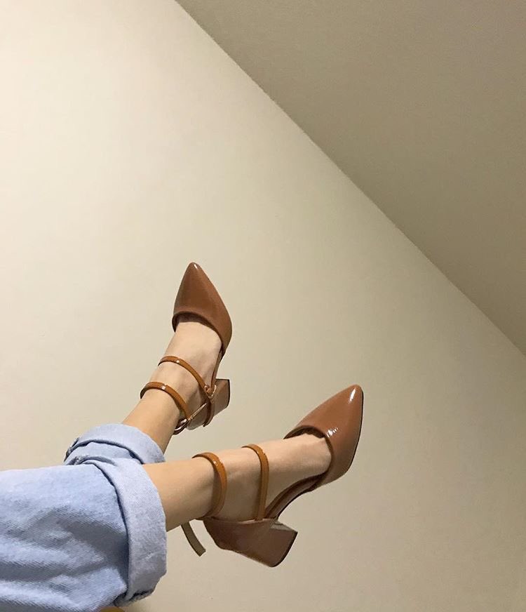 alittleofpink's tweet photo. YALL YALL YALL WHATS YOUR OUTFIT FOR SNOWDROP PREMIERE THIS IS MINE: https://t.co/7ecBrUrA1q