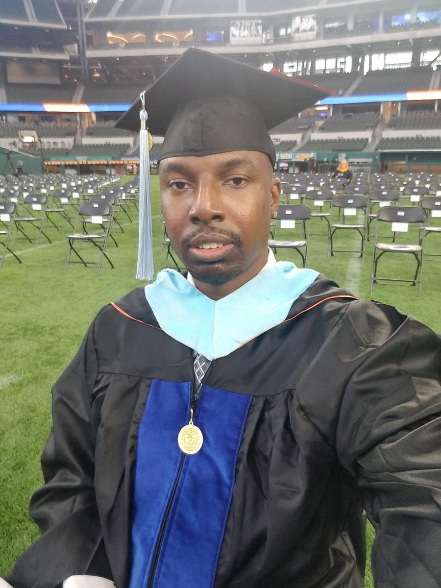 DeyoElite's tweet photo. Congratulations to DEYO’s Coach Alexander Starr on earning his Master’s Degree! We are so proud of you. Black Man Excellence. What an achievement!! https://t.co/cQ5D1yGlrt
