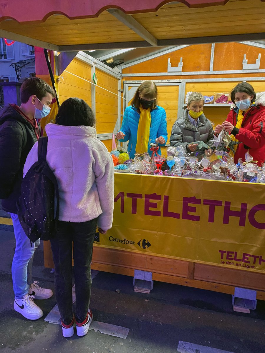 Villemomble Espoir (@villemombleesp) on Twitter photo 🎄 Nous sommes au ✨Marché de Noël de #Villemomble✨av. Gustave Rodet jusqu'à dimanche soir.🎅
Retrouvez nos décos de Noël éco-responsables, nos jouets et livres d’occasion et nos enveloppes surprises <a href="/DisneylandParis/">Disneyland Paris</a> !
🎁Venez nombreux !
#Téléthon2021 #LumièreSurLeTéléthon 💡 🎄 Nous sommes au ✨Marché de Noël de #Villemomble✨av. Gustave Rodet jusqu'à dimanche soir.🎅
Retrouvez nos décos de Noël éco-responsables, nos jouets et livres d’occasion et nos enveloppes surprises <a href="/DisneylandParis/">Disneyland Paris</a> !
🎁Venez nombreux !
#Téléthon2021 #LumièreSurLeTéléthon 💡