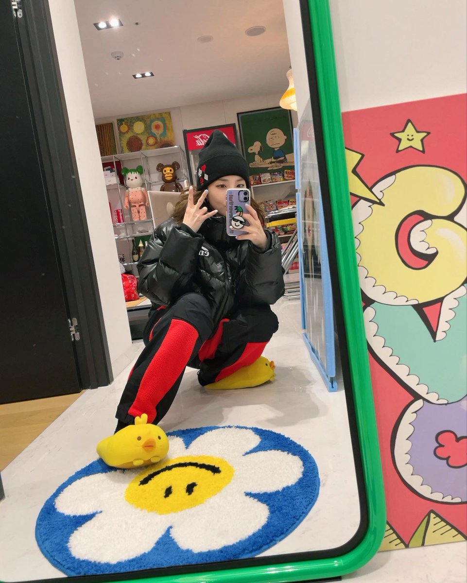 krungy21's tweet photo. 밥은… 잘 못챙겨먹는데.. ㅋㅋ 햇반도 있구 배민으로 먹고싶은거 1인분씩 시켜서 먹구있구용~ 😋 이곳은 내가 외출하기전에 마지막으로 오오티디 확인하는 스팟! ㅎㅎ https://t.co/1wPiflYDEE