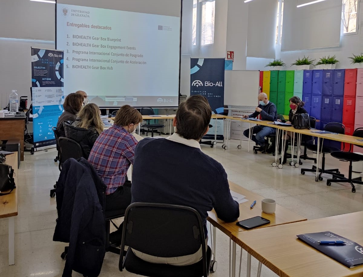 👉 <a href="/CanalUGR/">Universidad Granada</a> "El sector #BioSalud de Granada, decidido a reforzar sus capacidades de creación de empresas innovadoras"

 Ha sido el propósito de <a href="/BioAllGearbox/">Bio-All</a>: crear con <a href="/bioall_ugr/">Posgrado UGR Emprendimiento en BioSalud</a> el contexto académico favorable para un #emprendimiento de calidad.

canal.ugr.es/noticia/el-sec…