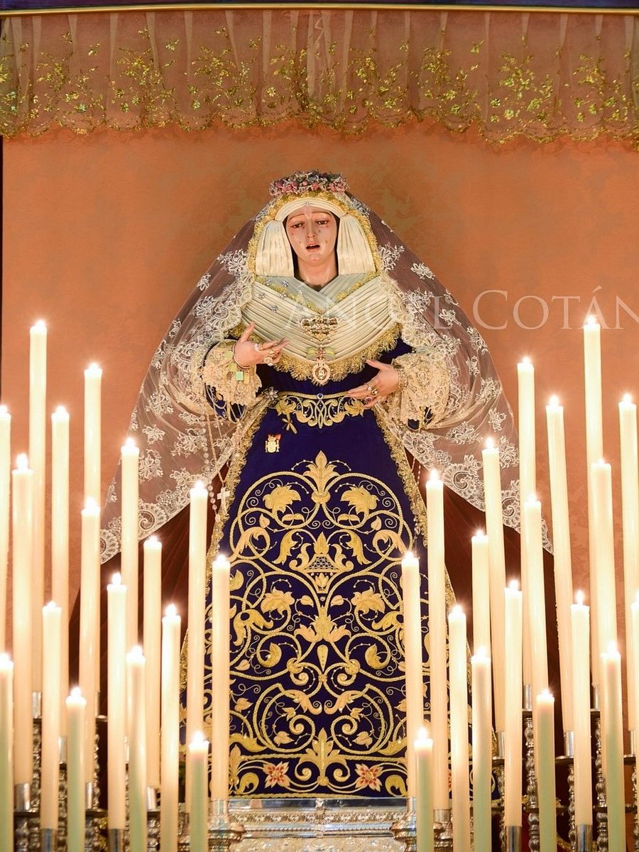 Hoy felicitamos a <a href="/HSaludEsperanza/">Esperanza y Refugio</a> por la festividad de su Sagrada Titular. Pedimos a "LLENA DE GRACIA" que nos cuide y nos refugie de amor maternal ante los complicados momentos que seguimos padeciendo por la pandemia.
Un abrazo a  todos sus miembros
#CofradíasMLG #VisperasMLG