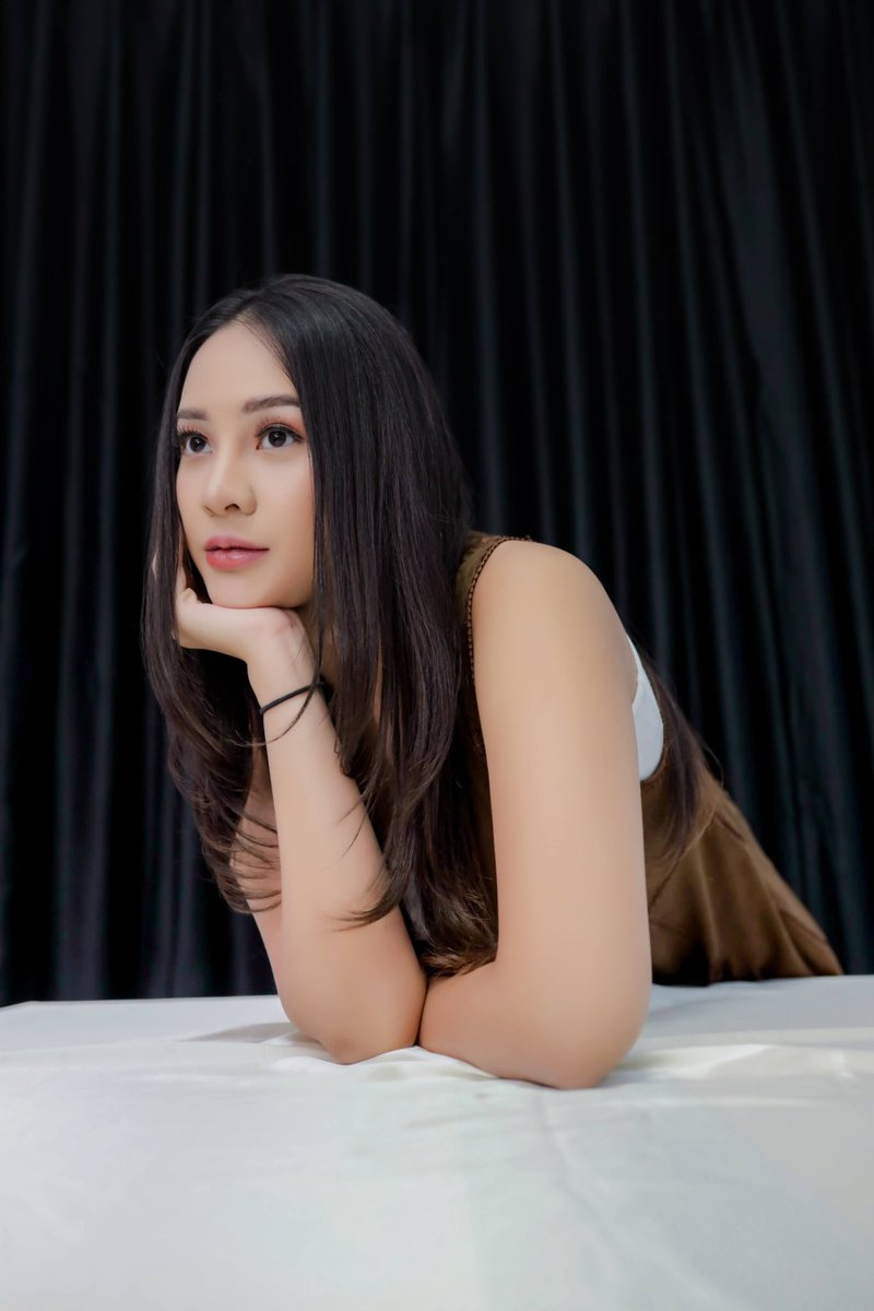 Anya Geraldine tweet media