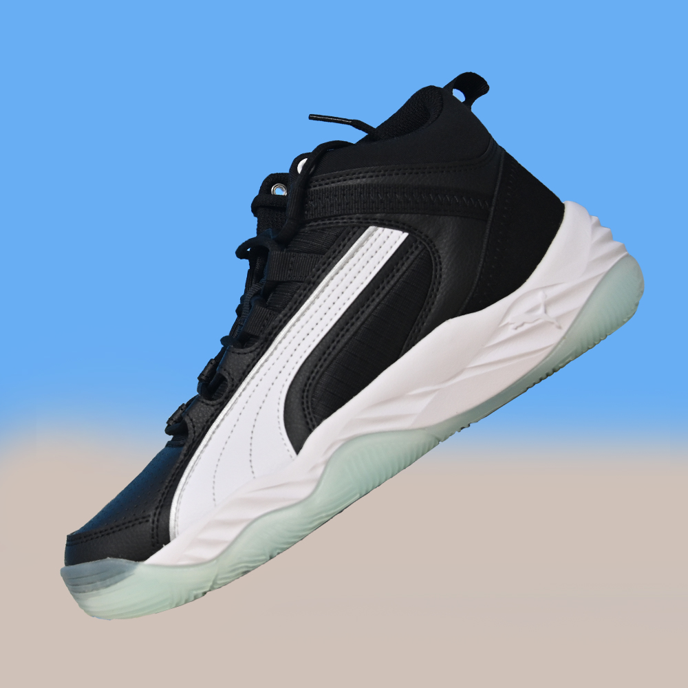 side step puma sneakers