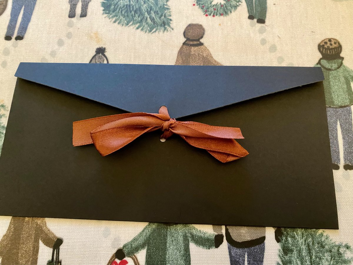 Last day to enter to our Christmas raffle! To be in with winning 1 of 45 prizes go to collectionpot.com/pot/727900/ here are some of our prizes from <a href="/MaasisCardiff/">Maasis Cardiff</a> <a href="/craftydevilbrew/">Crafty Devil Brewing</a> crane jewellery