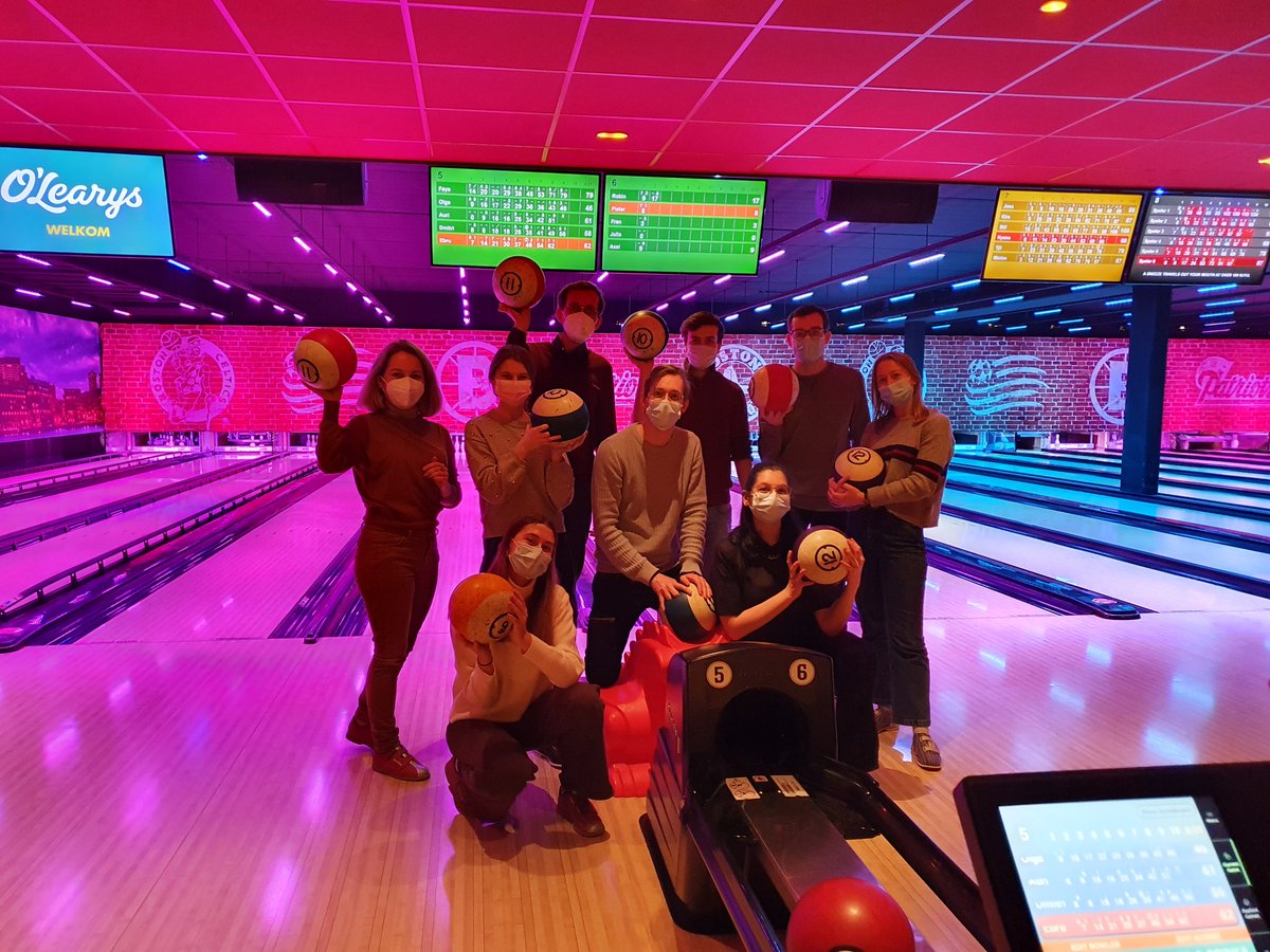 DmitriKrysko's tweet photo. Celebrating the end of the year with my team -CDIT Lab. Looking ahead to the challenges that science will bring in 2022! Very proud to receive grant "Excellence of Science". Happy New Year! @FWOVlaanderen @RobinDemuynck @PieterThomas_ @HSR_UGent https://t.co/acvWUmf87M