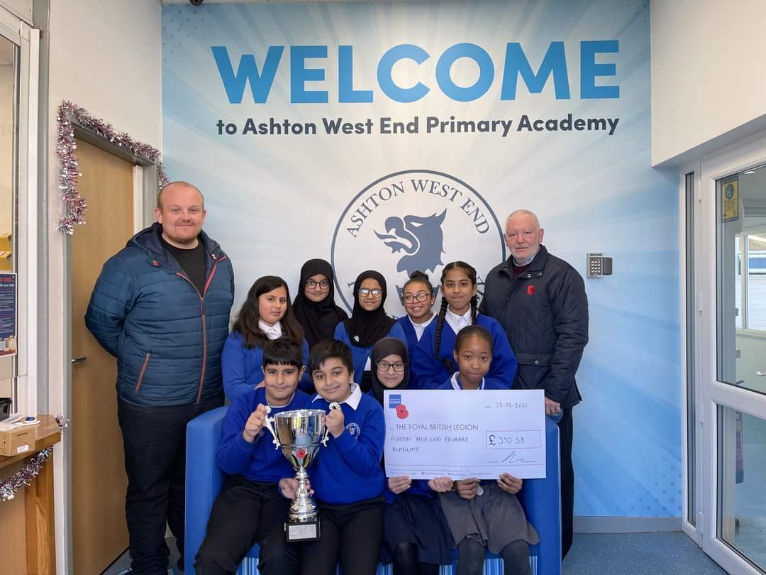 Not very often but yesterday i took a lunch break! I didnt have any lunch but I went with <a href="/DavidTRBL/">David Brown</a> to present <a href="/awe_academy/">Ashton West End Primary Academy</a> with the Mary Davies Trophy for the school who raised the most money for the <a href="/PoppyLegion/">Royal British Legion</a> in Ashton for this years appeal. Amazing effort 👏 Thank you!