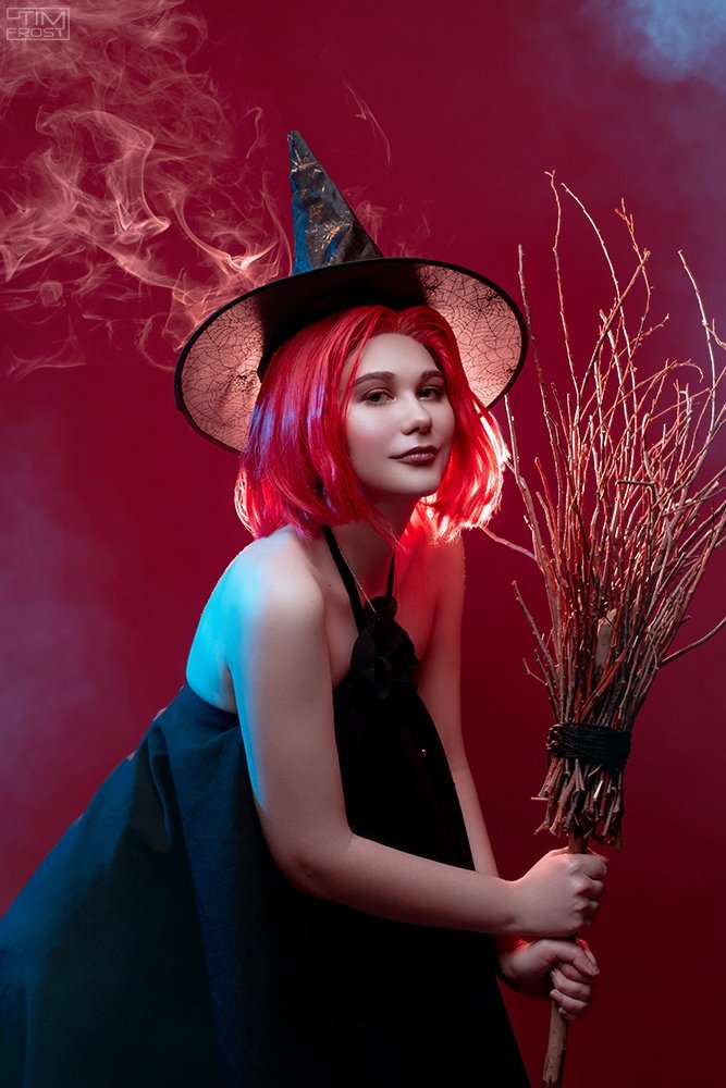 ailinkori1's tweet photo. @TIMFR0ST сделала мне красивые фоточки
Sewing by me
Jewelry by @goldberry_edition 
#willwandom #witch https://t.co/HTRB8gYU8S