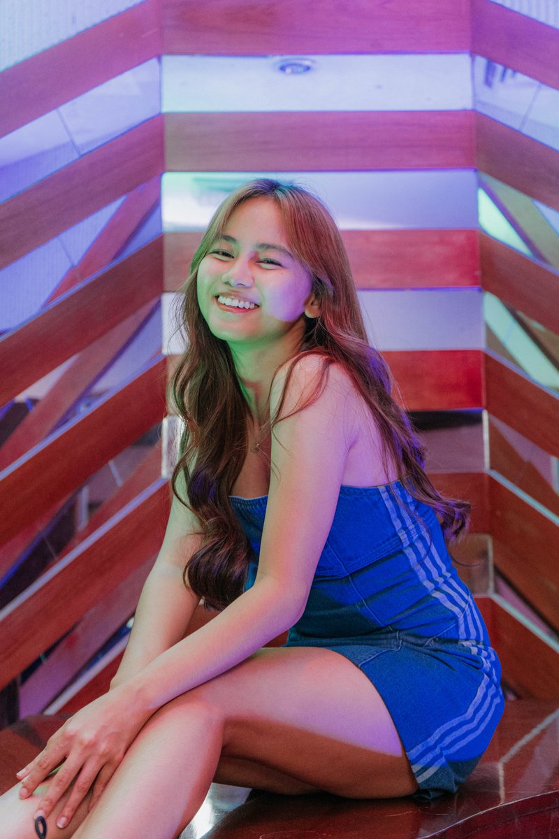 official_litz's tweet photo. LITZ Ashtine 
for our #LITZPreHolidays on @kumuPH  

Follow us on Kumu: https://t.co/zvjtAHZh65 https://t.co/Tx9c433HBk