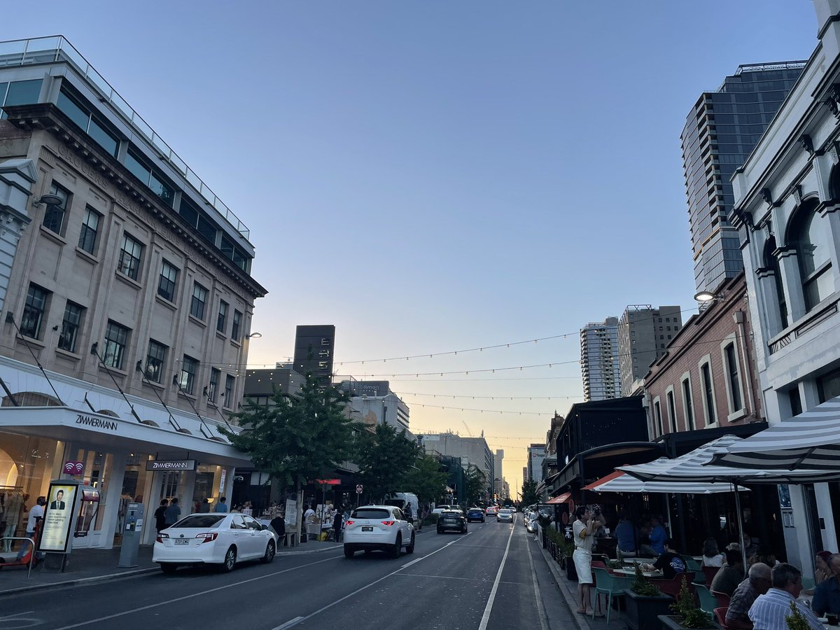 SamirMadi01's tweet photo. The wonderful Rundle St, Adelaide on a perfect night.
Go places you love and go often. π
#Adelaide #RundleSt #Sunset https://t.co/KYt24MP55s